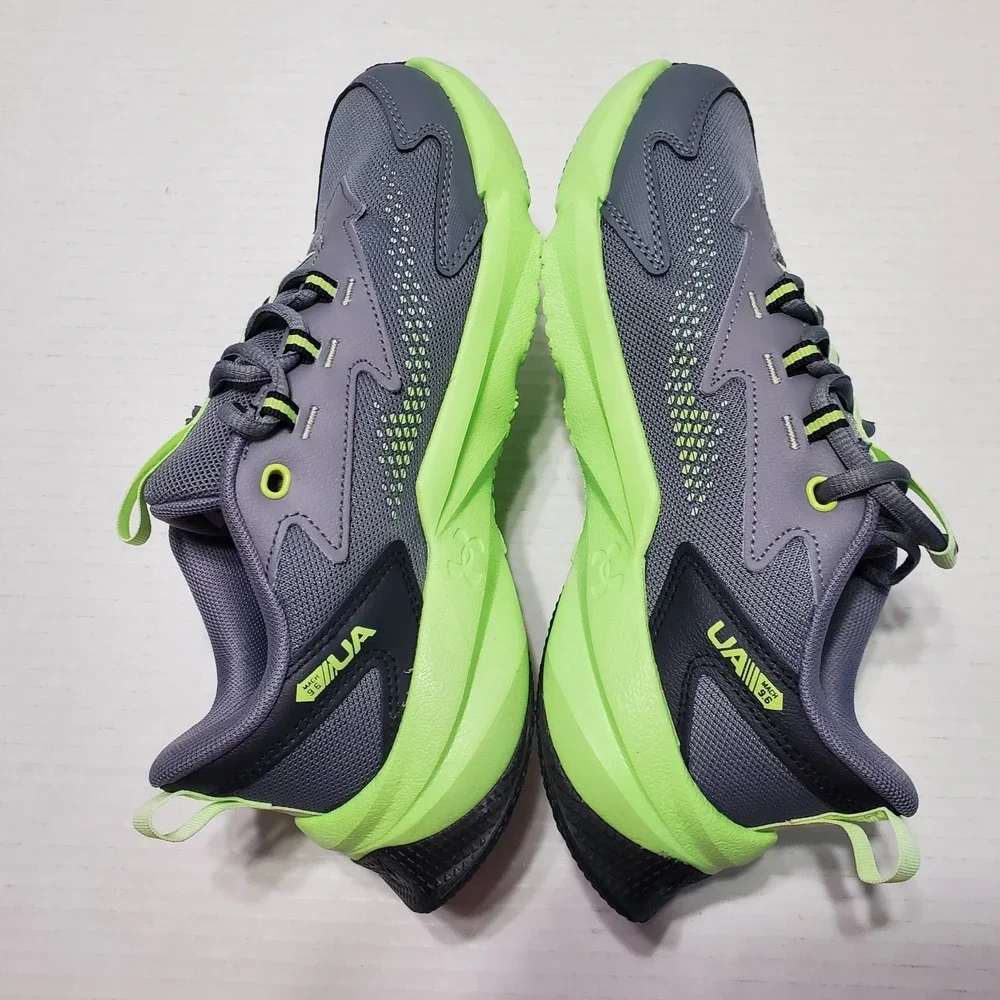 Under Armour Scramjet 6 Boys Running Shoes Titan Gray Morph Green Size 5Y 302769